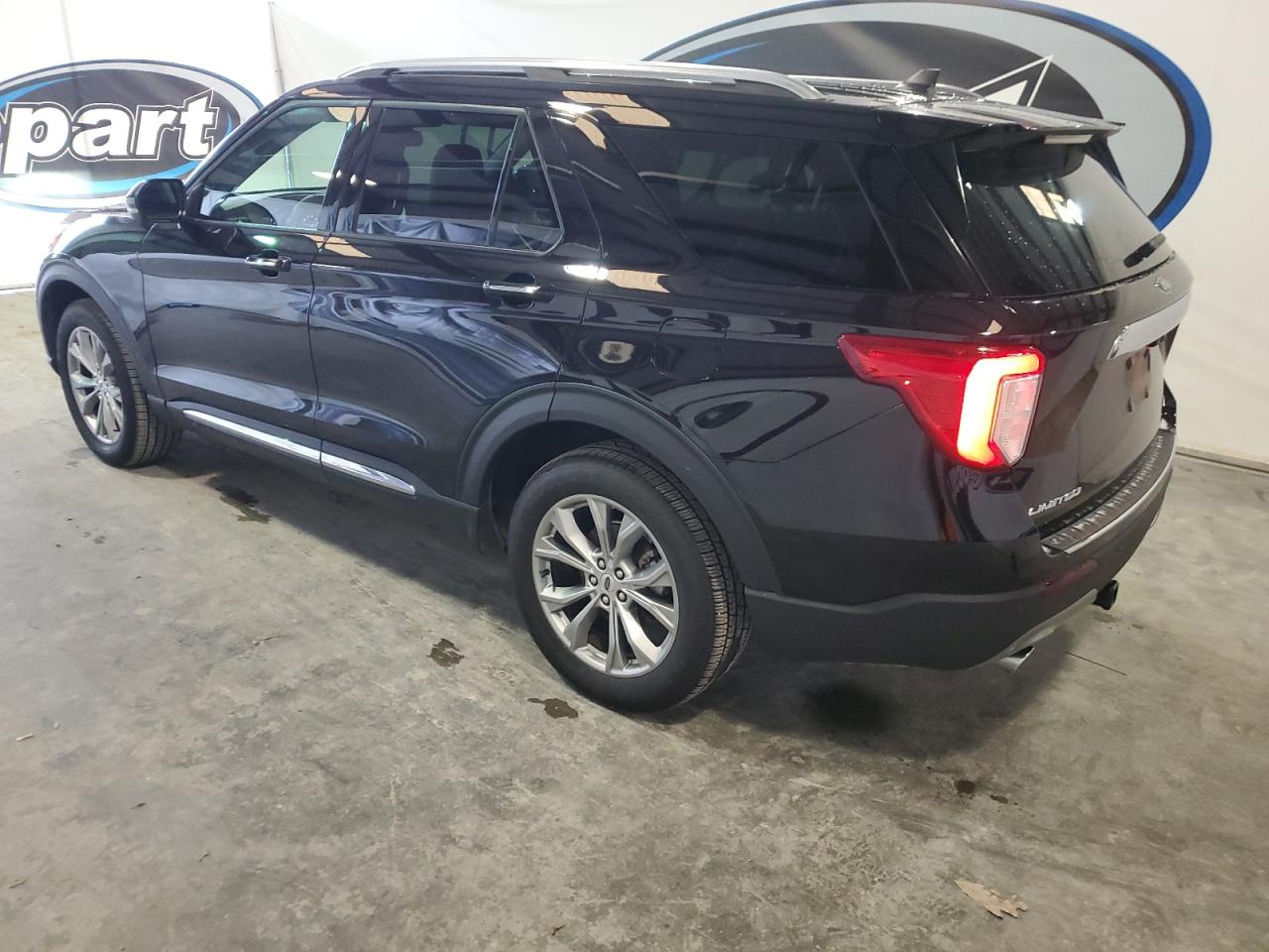 2023 Ford Explorer VIN 1FMSK8FH5PGA82187 Copart auction photo, minor dent/scratches damage thumbnail 2