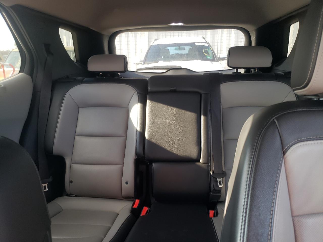 2018 Chevrolet Equinox VIN 2GNAXVEV8J6304145 Copart auction photo, front end damage thumbnail 10