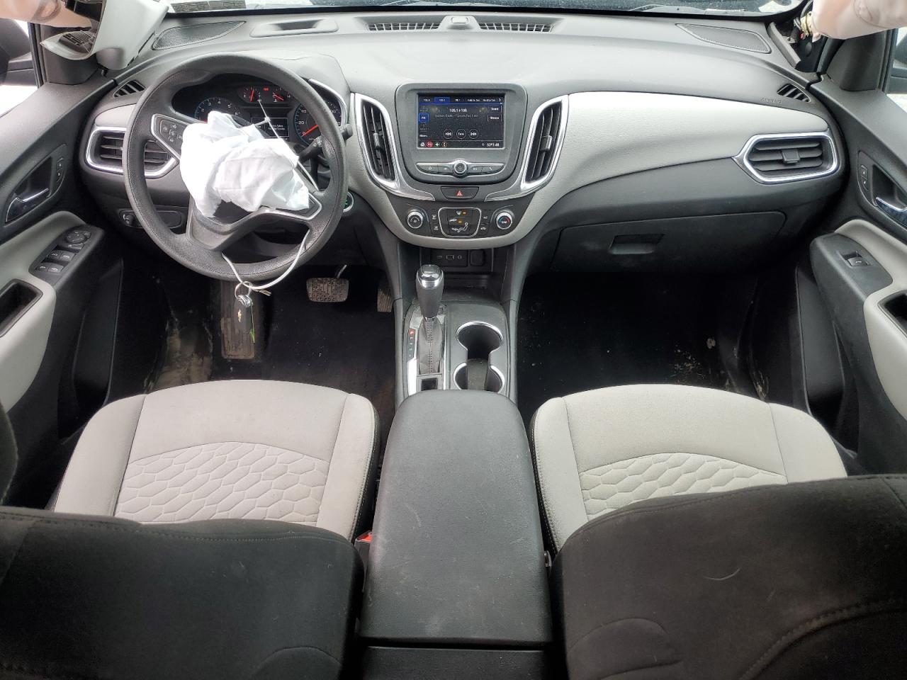 2020 Chevrolet Equinox VIN 3GNAXSEV5LS539542 Copart auction photo, front end / minor dent/scratches damage thumbnail 8