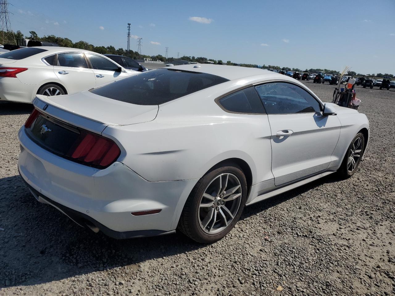 2015 Ford Mustang VIN 1FA6P8TH4F5402207 Copart auction photo, front end / rear end damage thumbnail 3