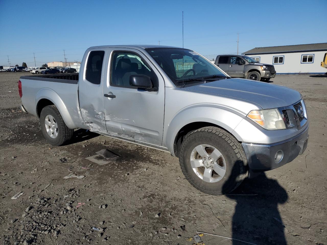 2011 Nissan Navara (Frontier) VIN 1N6AD0CU7BC442778 Copart auction photo, side damage thumbnail 4