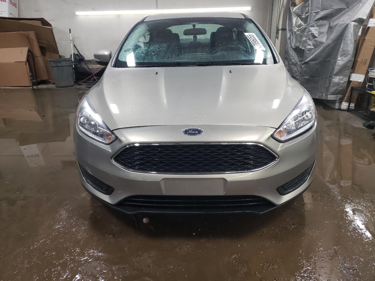 2016 Ford Focus VIN 1FADP3F25GL359303 Copart auction photo, side / rear end damage thumbnail 5