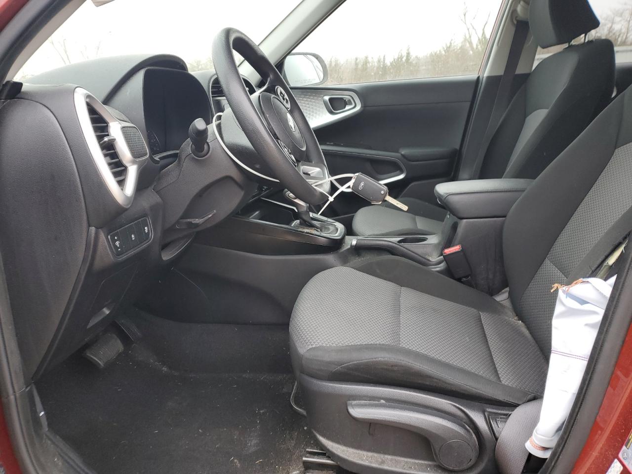 2020 KIA Soul VIN KNDJ23AU1L7110195 Copart auction photo, front end damage thumbnail 7