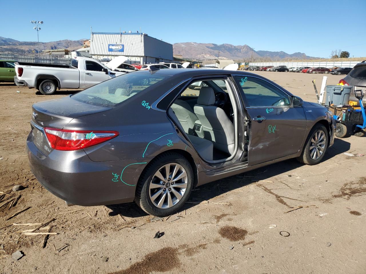 2015 Toyota Camry VIN 4T1BD1FK7FU166203 Copart auction photo, front end / side damage thumbnail 3
