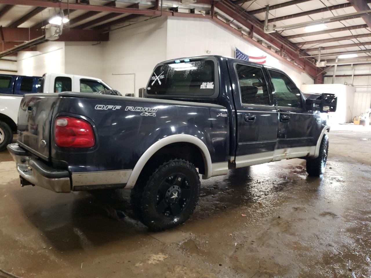 2001 Ford F-150 VIN 1FTRW08L11KA84338 Copart auction photo, front end / mechanical damage thumbnail 3
