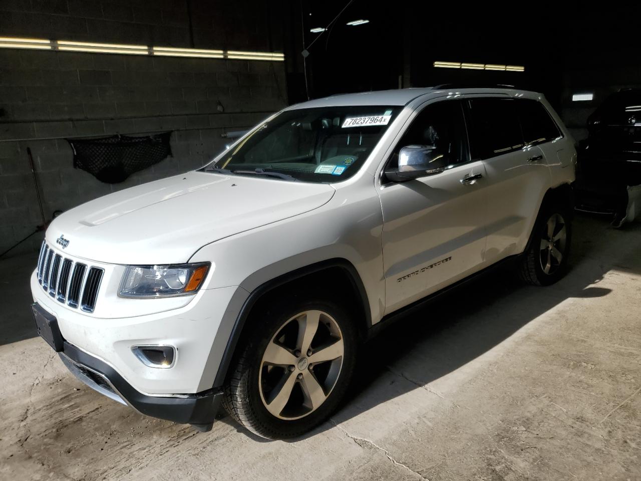 2015 Jeep Grand Cherokee VIN 1C4RJFBG7FC717939