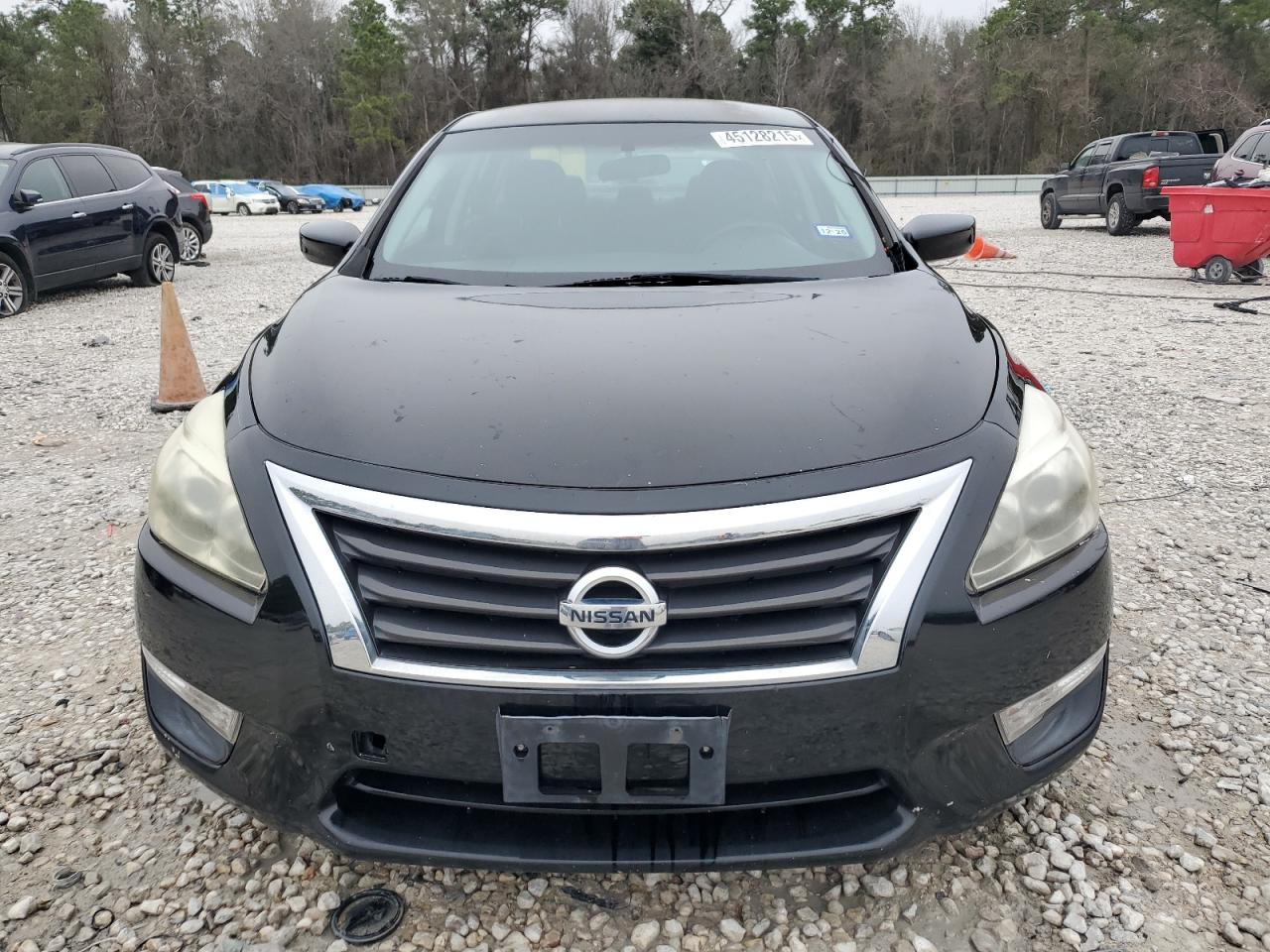 2015 Nissan Altima VIN 1N4AL3AP1FN353910 Copart auction photo, side / minor dent/scratches damage thumbnail 5