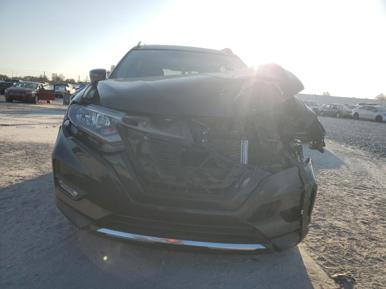 2019 Nissan Rogue VIN 5N1AT2MT2KC738858 Copart auction photo, front end / rear end damage thumbnail 5