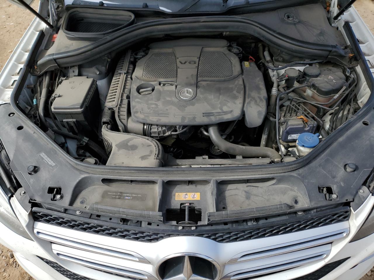 2018 Mercedes-Benz GLE VIN 4JGDA5HB3JB181310 Copart auction photo, rear end / minor dent/scratches damage thumbnail 12