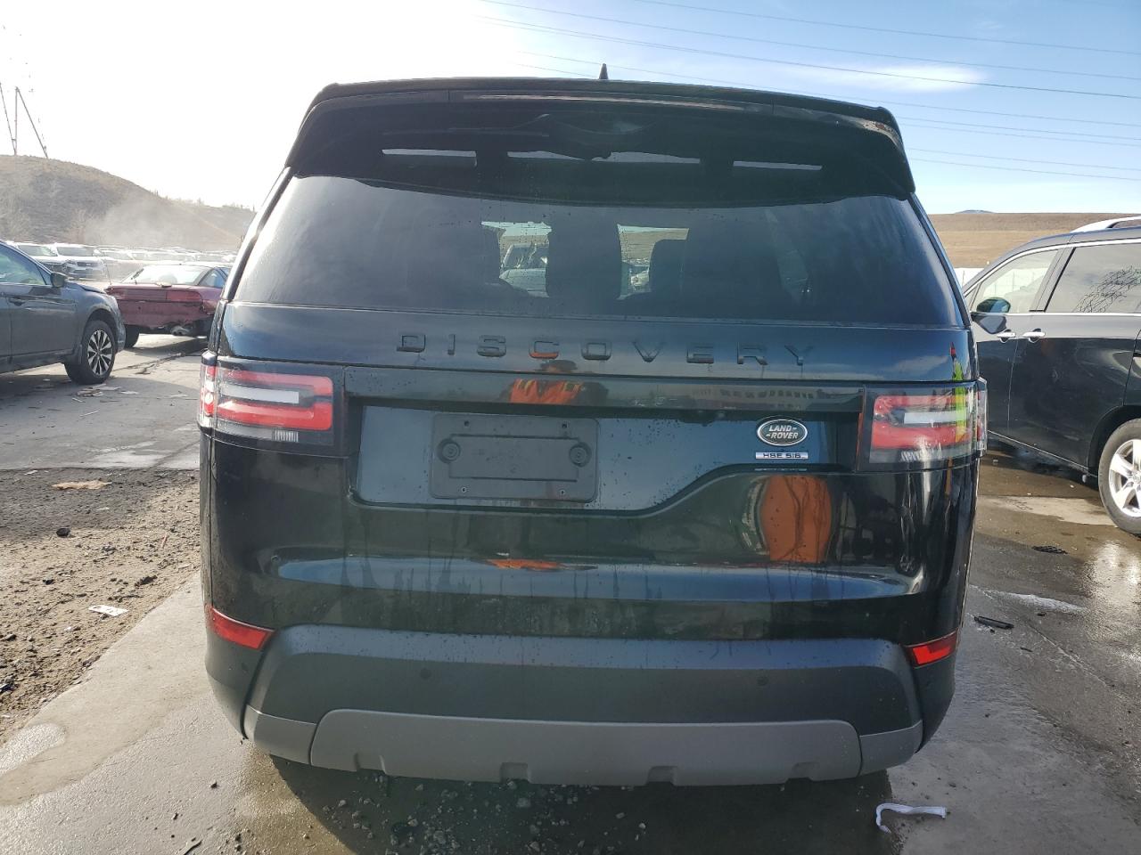 2017 Land Rover Discovery VIN SALRRBBV0HA020118 Copart auction photo, front end / side damage thumbnail 6