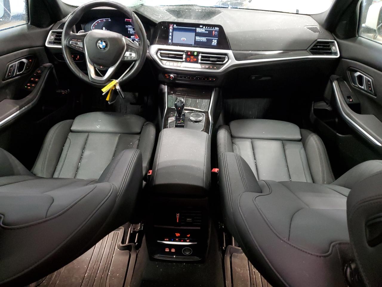 2019 BMW 3er VIN 3MW5R7J57K8B00679 Copart auction photo, top/roof / front end damage thumbnail 8