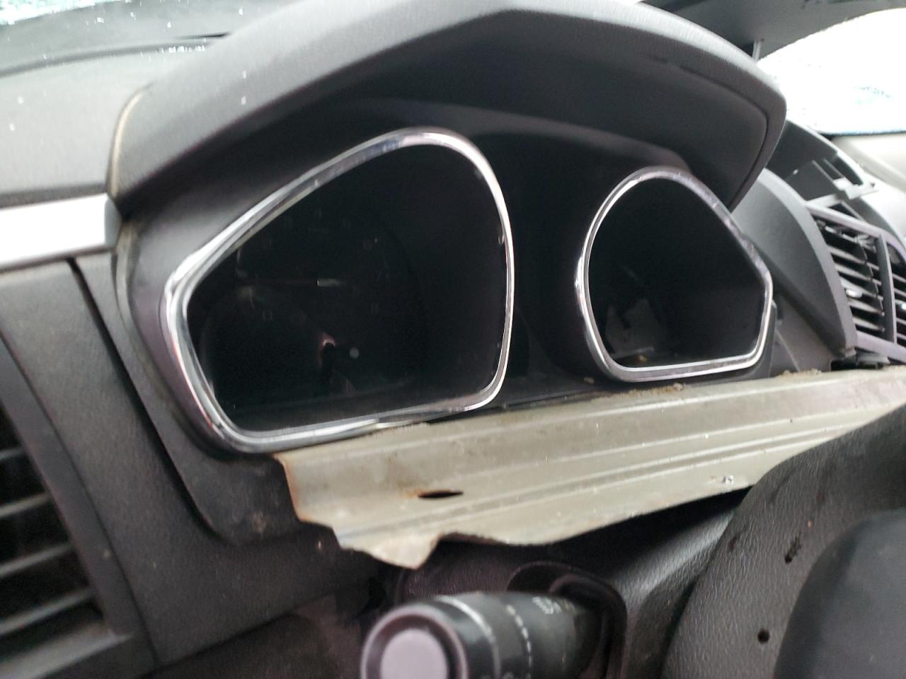 2009 Chevrolet Traverse VIN 1GNEV23D19S176372 Copart auction photo, all over damage thumbnail 9