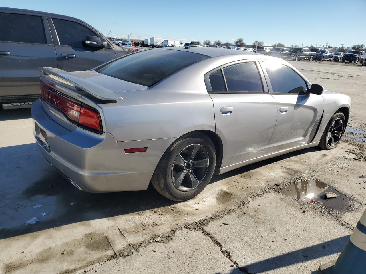 2014 Dodge Charger VIN 2C3CDXHG4EH363646 Copart auction photo, vandalism damage thumbnail 3