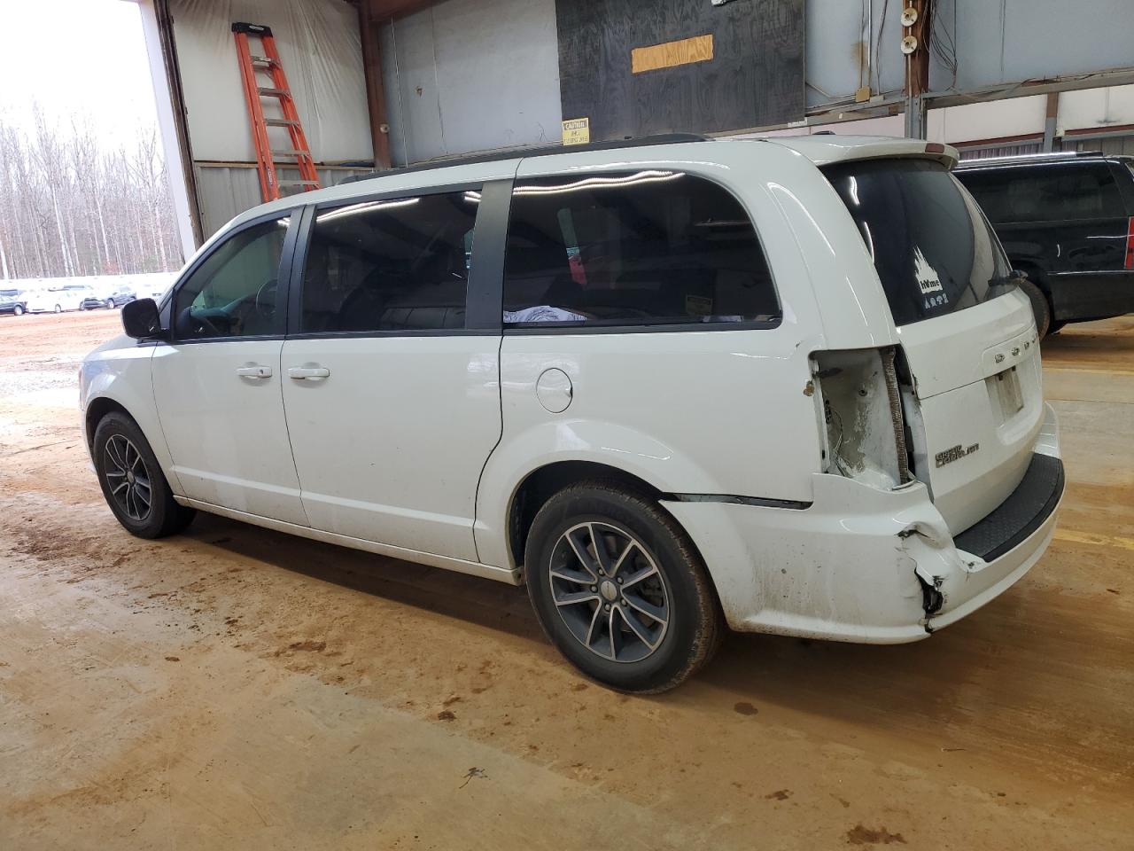 2018 Dodge Caravan VIN 2C4RDGCG5JR155731 Copart auction photo, rear end damage thumbnail 2
