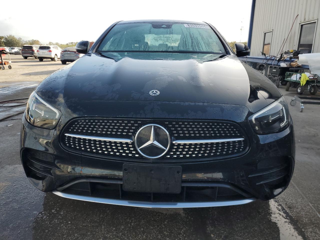 2021 Mercedes-Benz E-klasse VIN W1KZF8DB8MA929939 Copart auction photo, normal wear damage thumbnail 5