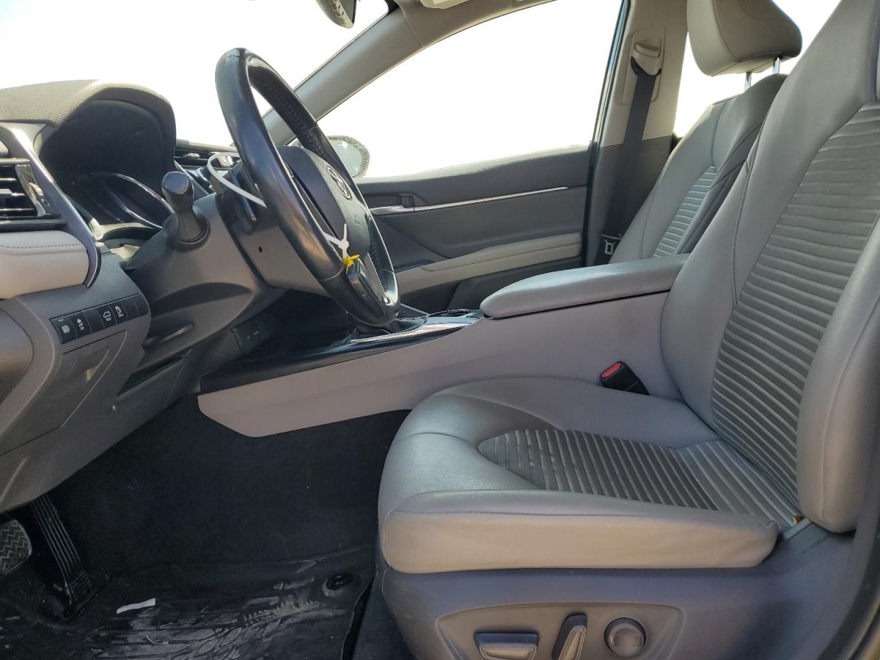 2020 Toyota Camry VIN 4T1M11AK6LU883261 Copart auction photo, front end / rollover damage thumbnail 7