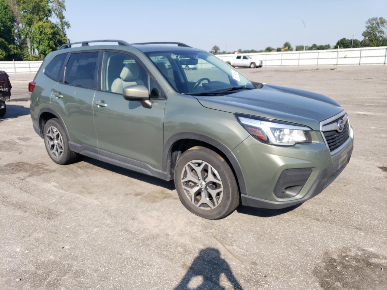 2019 Subaru Forester VIN JF2SKAGC4KH489923 Copart auction photo, water/flood damage thumbnail 4