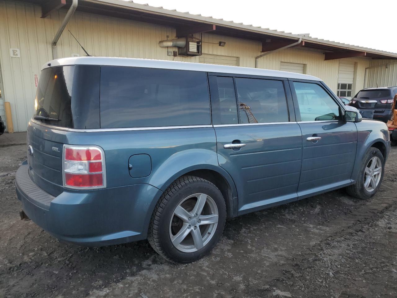 2010 Ford Flex VIN 2FMGK5CC7ABB13919 Copart auction photo, front end damage thumbnail 3