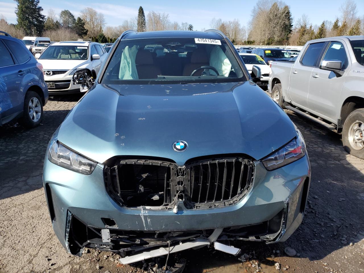 2024 BMW X5 VIN 5UX23EU04R9V47951 Copart auction photo, side / front end damage thumbnail 5