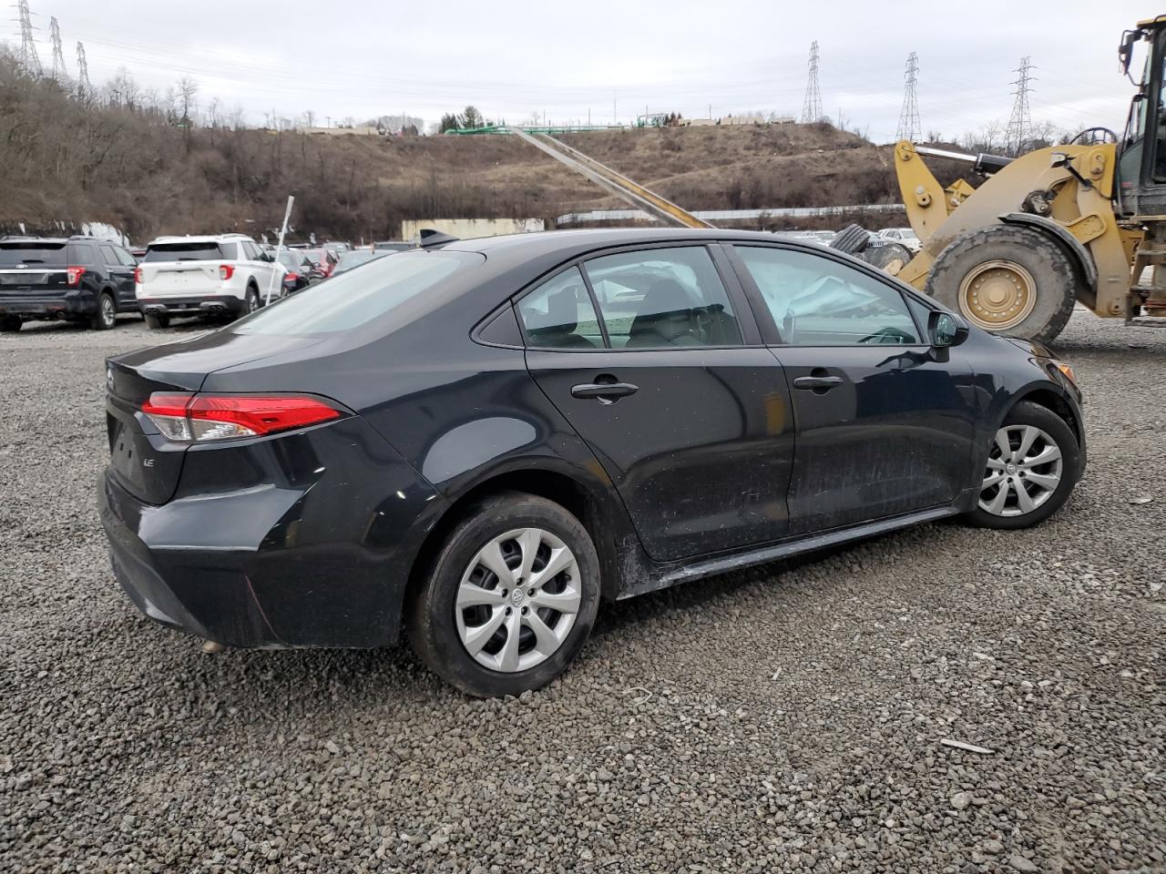 2021 Toyota Corolla VIN 5YFEPMAE2MP168737 Copart auction photo, side / front end damage thumbnail 3