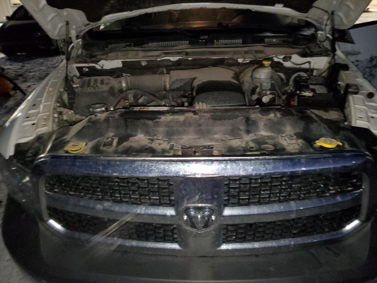 2016 RAM 1500 VIN 3C6JR6DG9GG261905 Copart auction photo, front end / side damage thumbnail 11