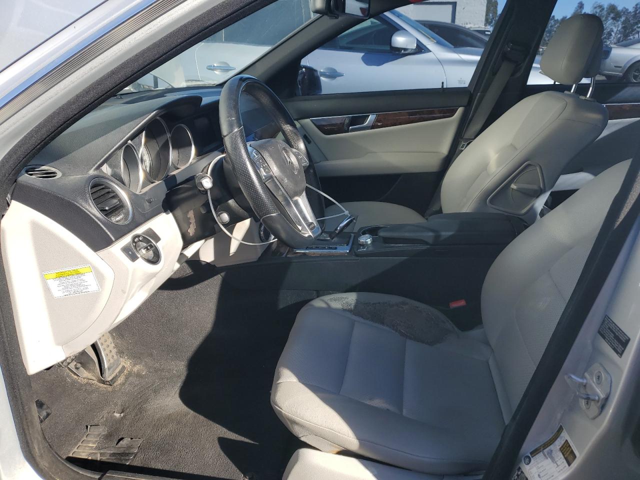 2013 Mercedes-Benz C-klasse VIN WDDGF4HB9DA868806 Copart auction photo, front end / mechanical damage thumbnail 7