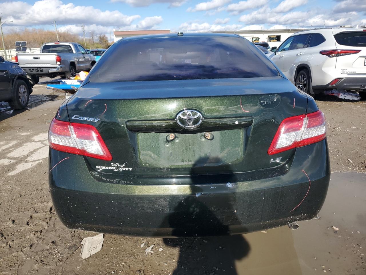 2011 Toyota Camry VIN 4T1BF3EK7BU601478 Copart auction photo, front end / minor dent/scratches damage thumbnail 6