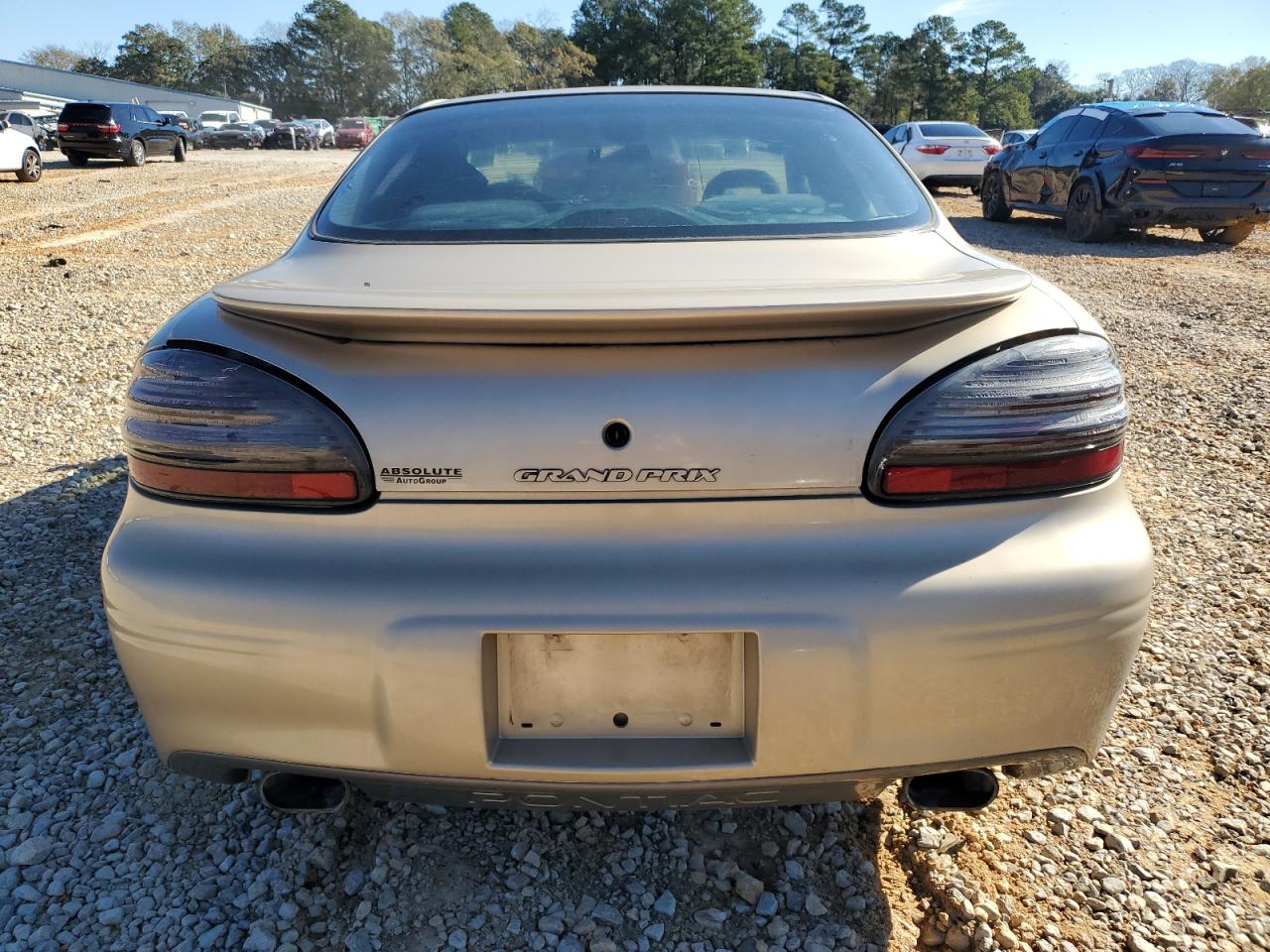 2000 Pontiac Grand Prix VIN 1G2WP52K2YF245123 Copart auction photo, front end damage thumbnail 6