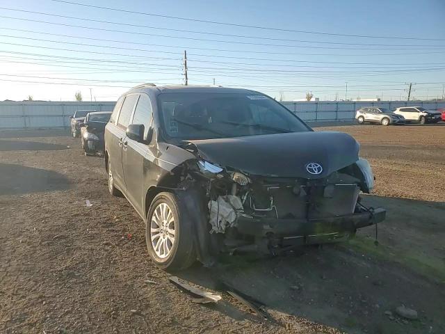 2012 Toyota Sienna VIN 5TDYK3DC2CS227761 Copart auction photo, front end / minor dent/scratches damage thumbnail 12