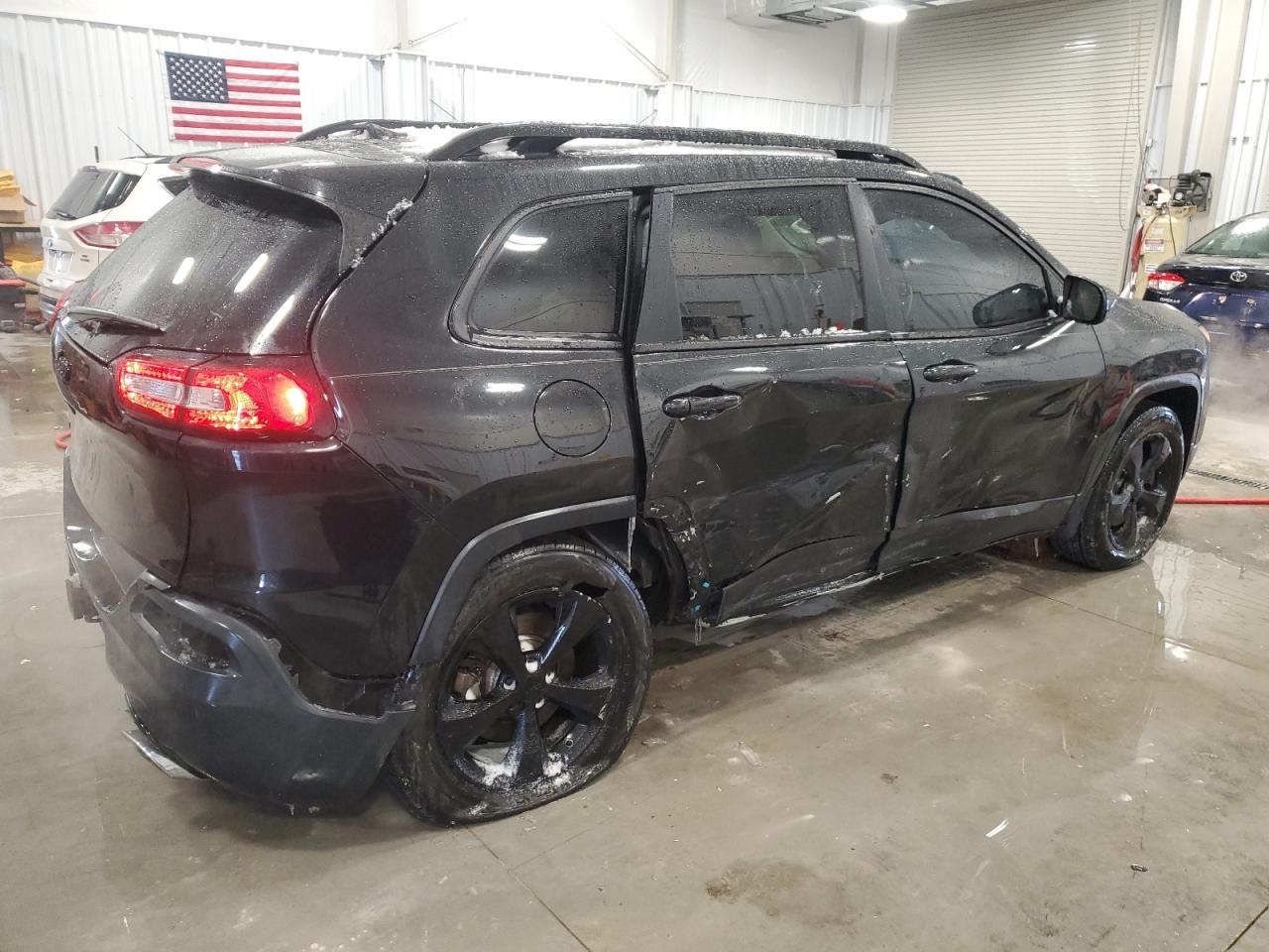 2016 Jeep Grand Cherokee VIN 1C4PJMCS9GW102291 Copart auction photo, side / rear end damage thumbnail 3