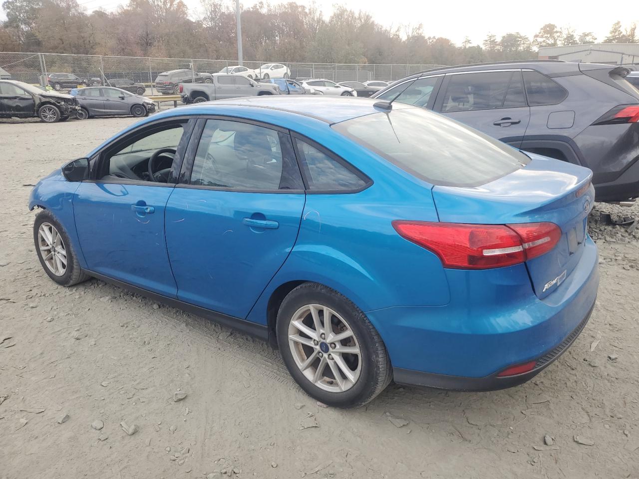 2017 Ford Focus VIN 1FADP3FE8HL242553 Copart auction photo, front end damage thumbnail 2