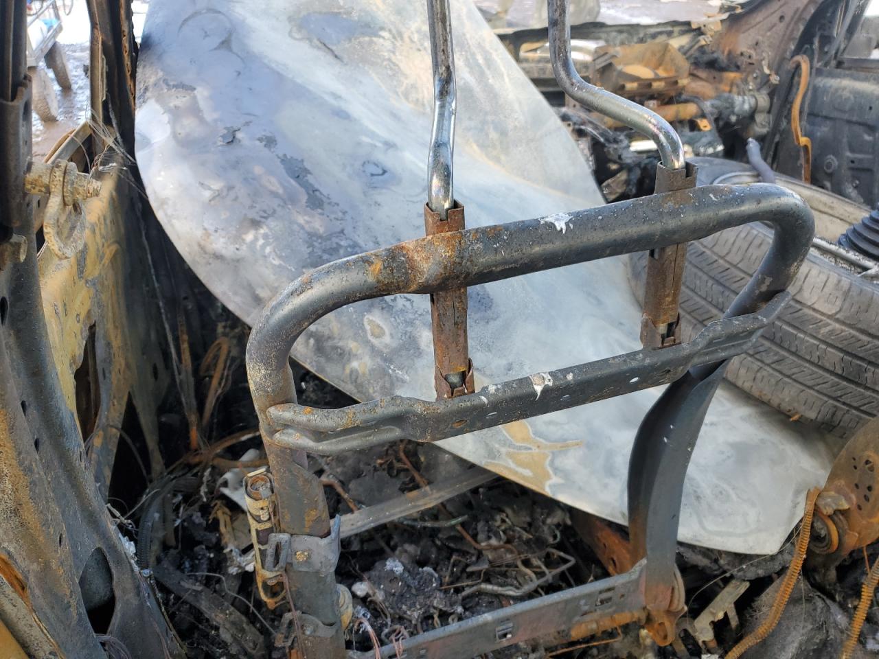 2014 Toyota RAV 4 VIN 2T3DFREV6EW178877 Copart auction photo, burn damage thumbnail 8