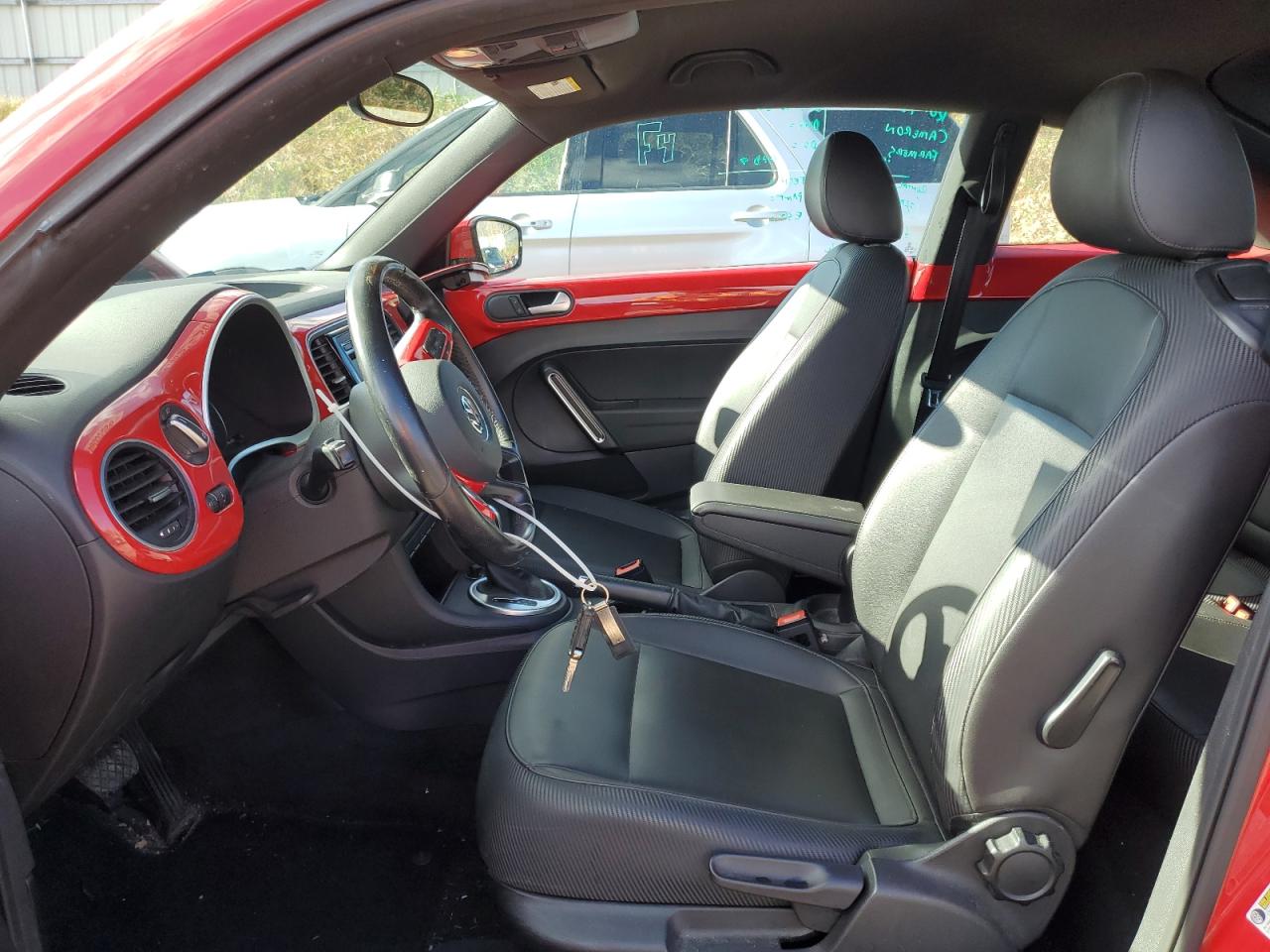 2014 Volkswagen Beetle VIN 3VWJ07AT4EM662431 Copart auction photo, front end / minor dent/scratches damage thumbnail 7