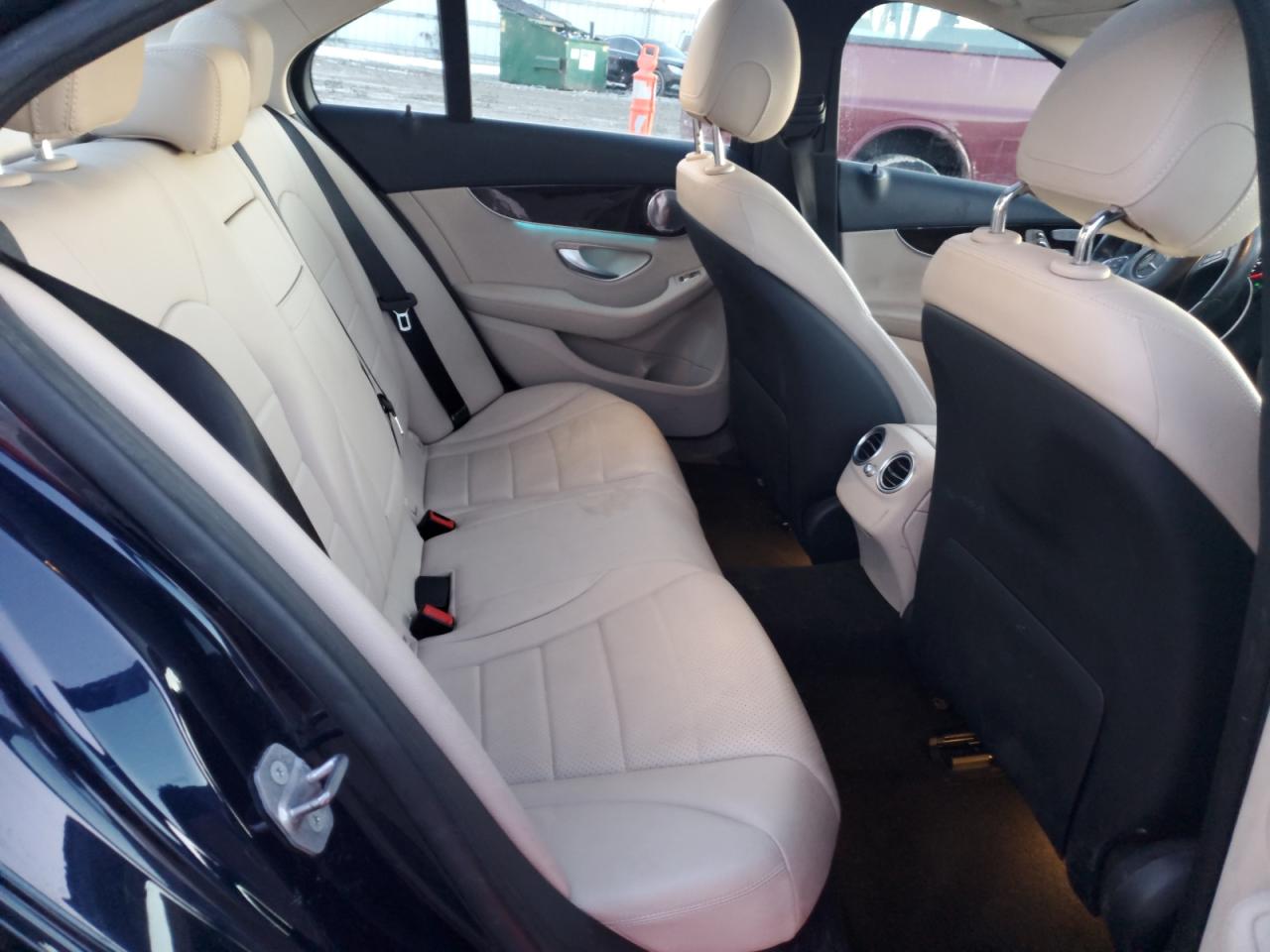 2017 Mercedes-Benz C-klasse VIN 55SWF4KB8HU215751 Copart auction photo, front end damage thumbnail 10