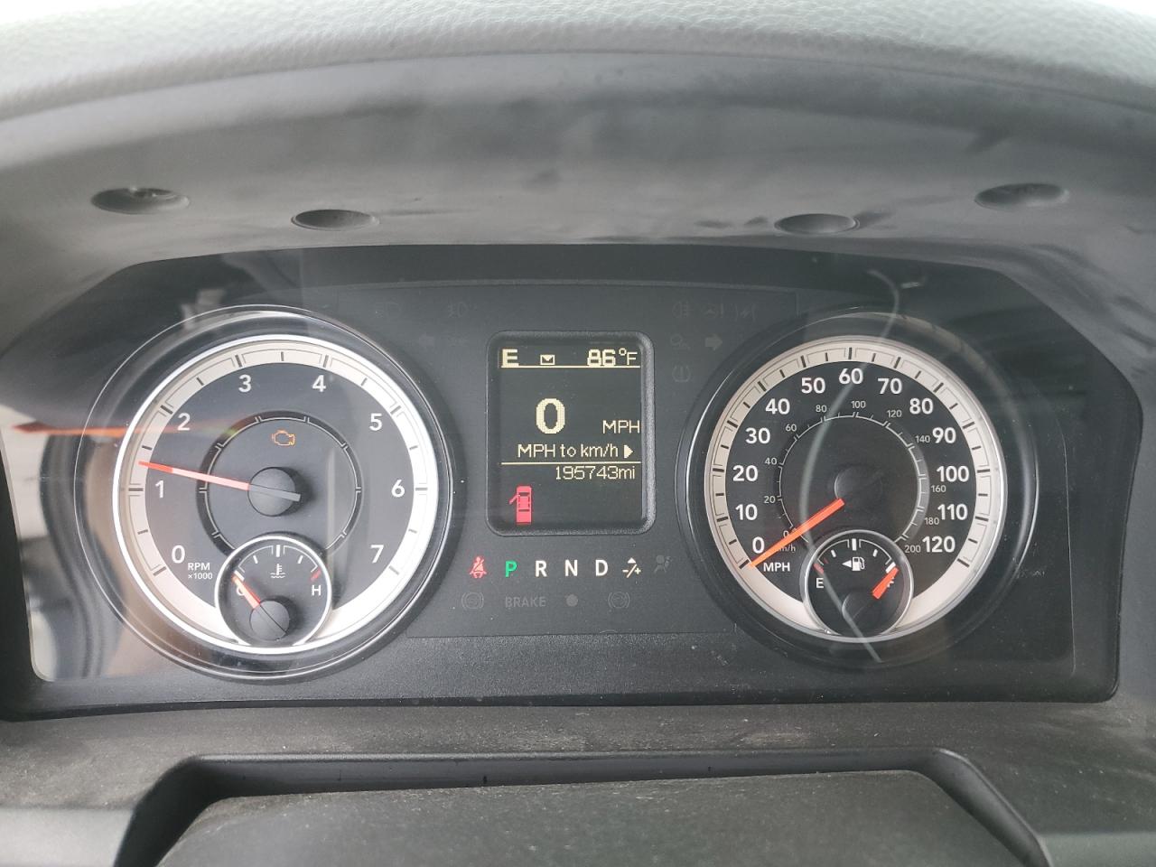 2017 RAM 1500 VIN 3C6JR7DT4HG769736 Copart auction photo, front end / side damage thumbnail 9
