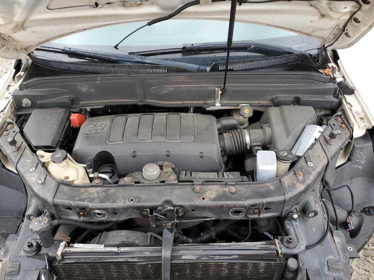 2011 Buick Enclave VIN 5GAKRCED6BJ121707 Copart auction photo, front end / minor dent/scratches damage thumbnail 12