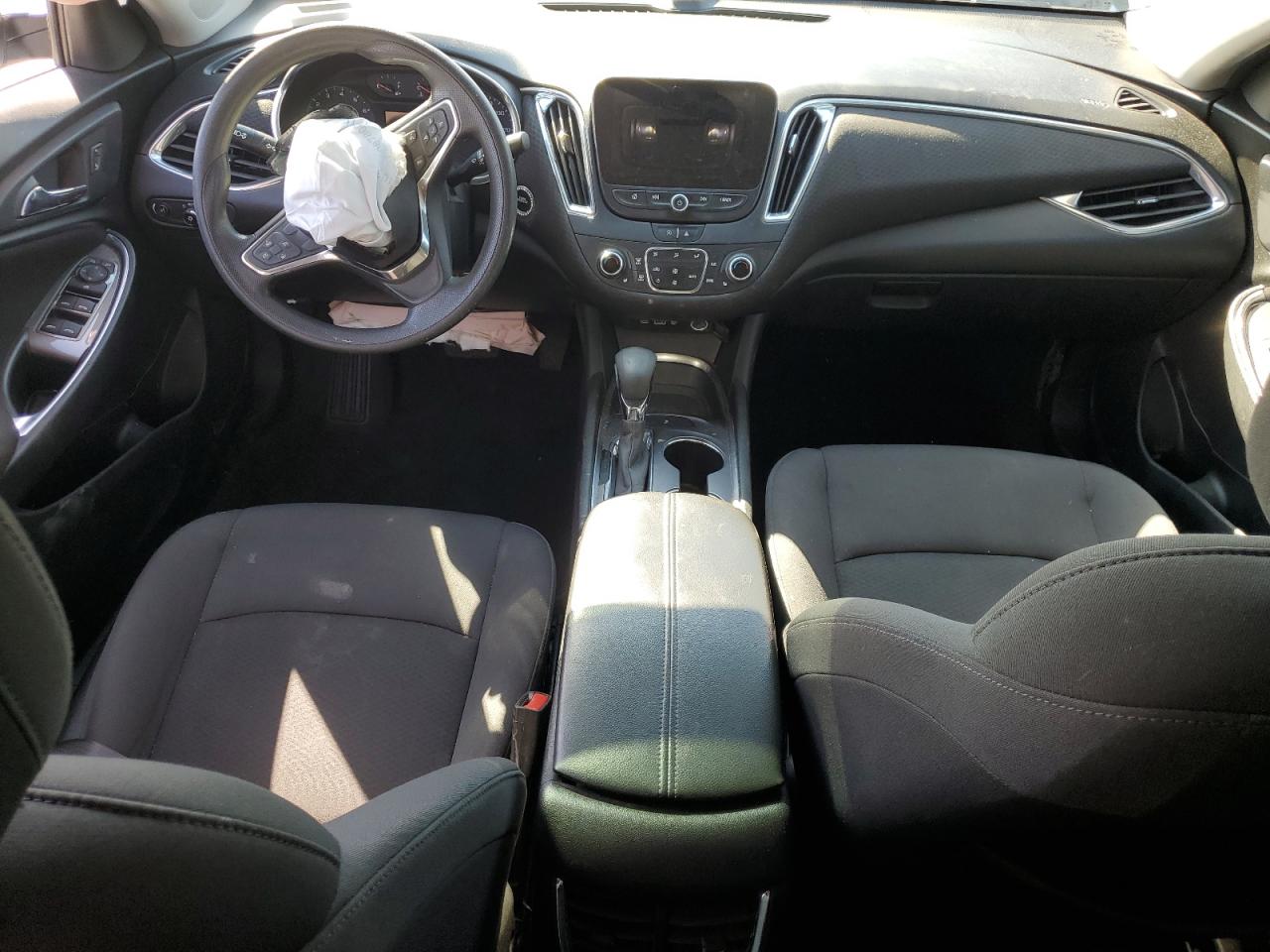 2021 Chevrolet Malibu VIN 1G1ZD5ST4MF066577 Copart auction photo, front end damage thumbnail 8