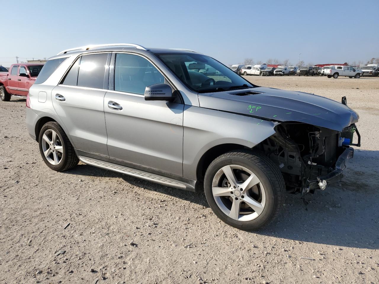 2016 Mercedes-Benz GLE VIN 4JGDA5HB5GA676526 Copart auction photo, front end / minor dent/scratches damage thumbnail 4