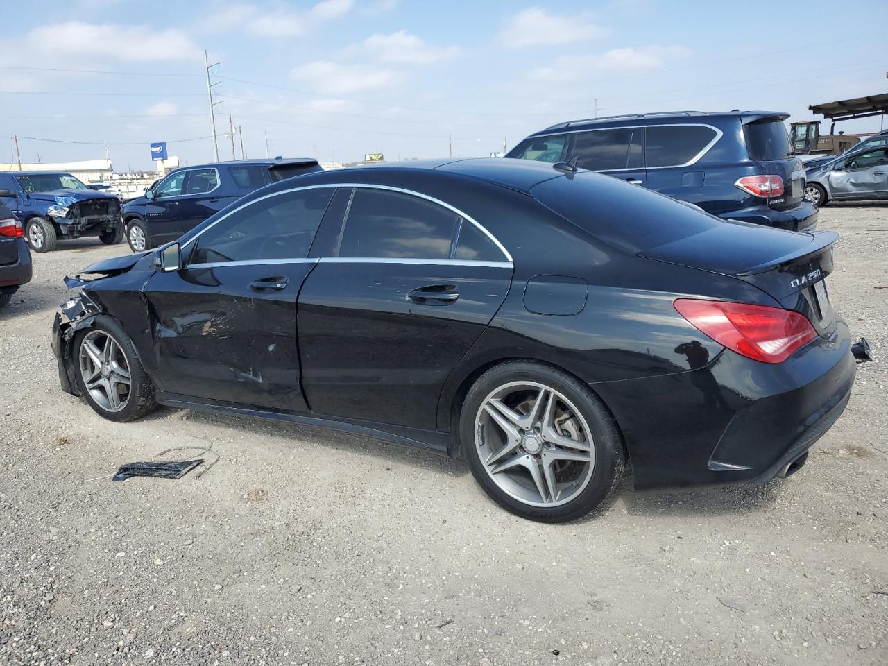 2014 Mercedes-Benz CLA-klasse VIN WDDSJ4EB6EN054135 Copart auction photo, front end / side damage thumbnail 2