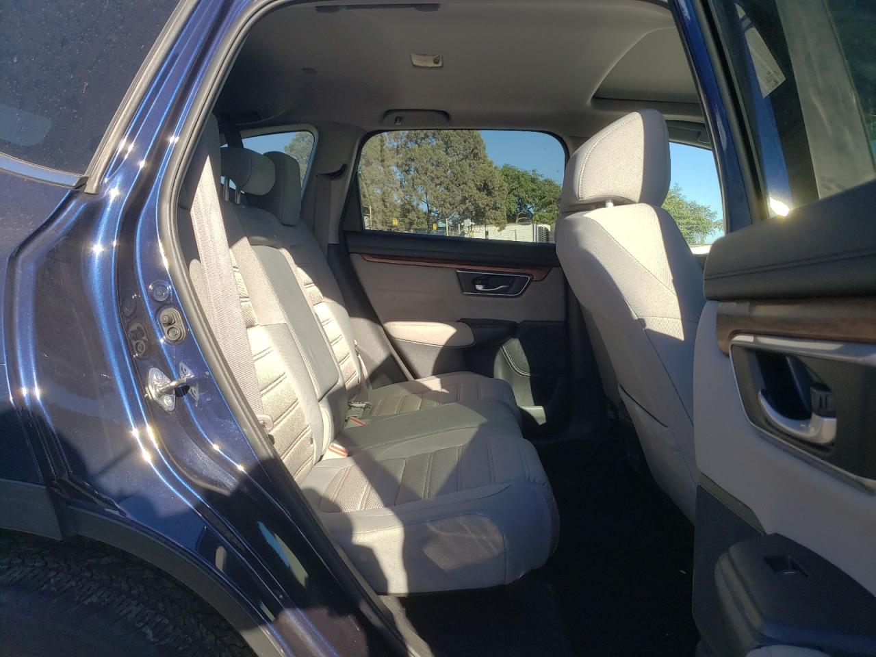 2018 Honda CR-V VIN 7FARW2H52JE044820 Copart auction photo, front end / side damage thumbnail 11