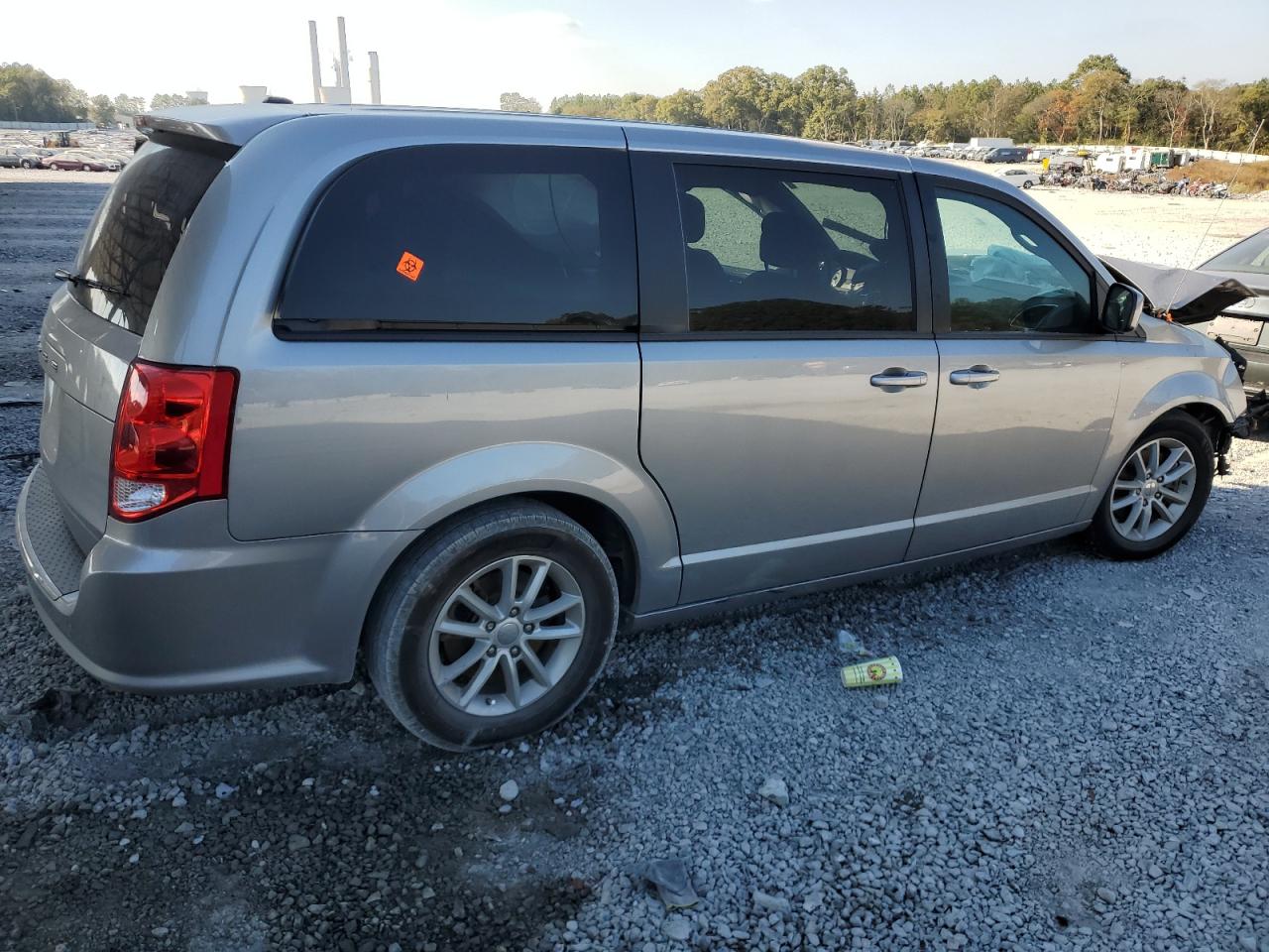 2020 Dodge Caravan VIN 2C4RDGBG9LR239071 Copart auction photo, all over damage thumbnail 3