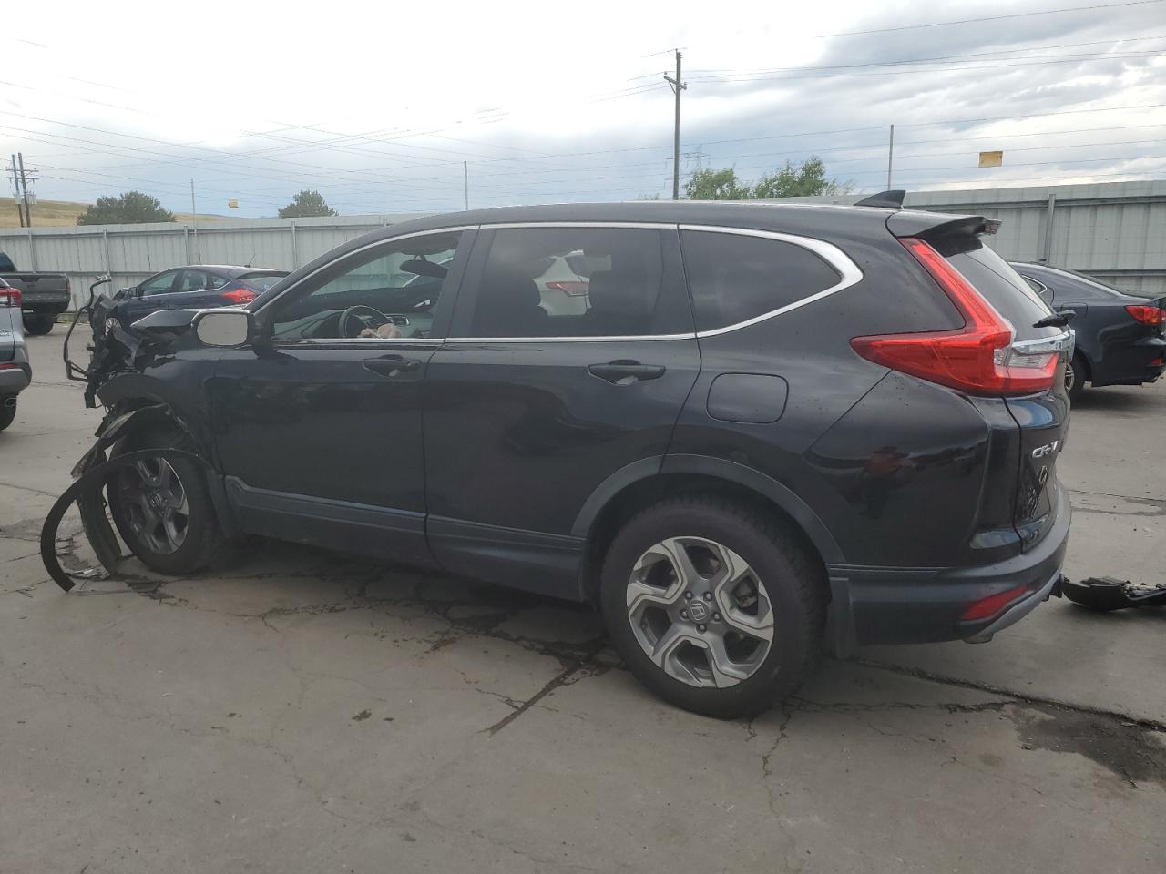 2019 Honda CR-V VIN JHLRW2H84KX017988 Copart auction photo, front end damage thumbnail 2