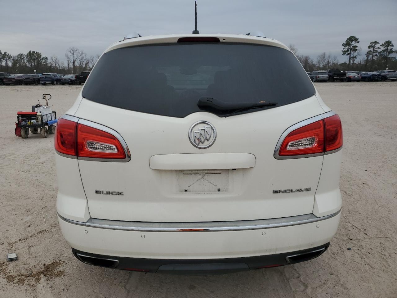 2015 Buick Enclave VIN 5GAKRBKD2FJ130330 Copart auction photo, normal wear damage thumbnail 6
