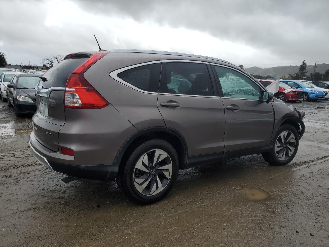 2016 Honda CR-V VIN 5J6RM3H95GL007576 Copart auction photo, front end / side damage thumbnail 3