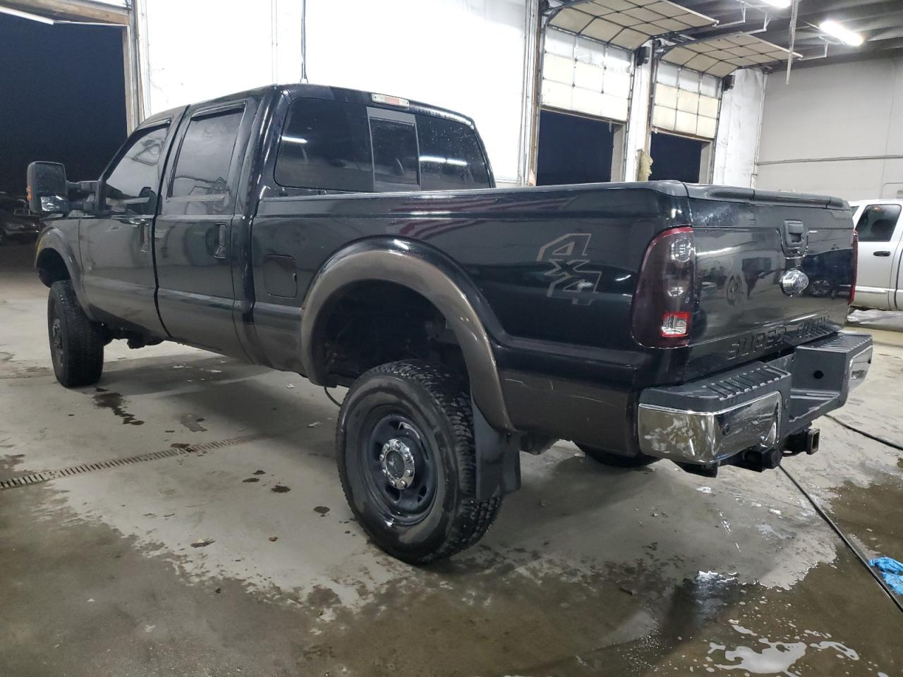 2016 Ford F350 VIN 1FT8W3BT3GEC78902 Copart auction photo, front end / vandalism damage thumbnail 2
