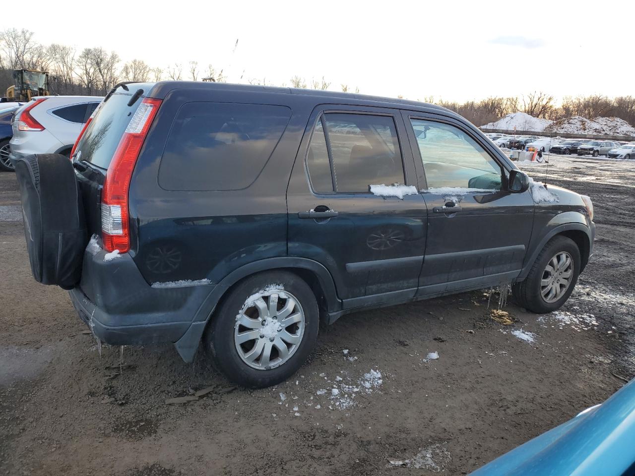 2006 Honda CR-V VIN SHSRD78876U444509 Copart auction photo, undercarriage damage thumbnail 3