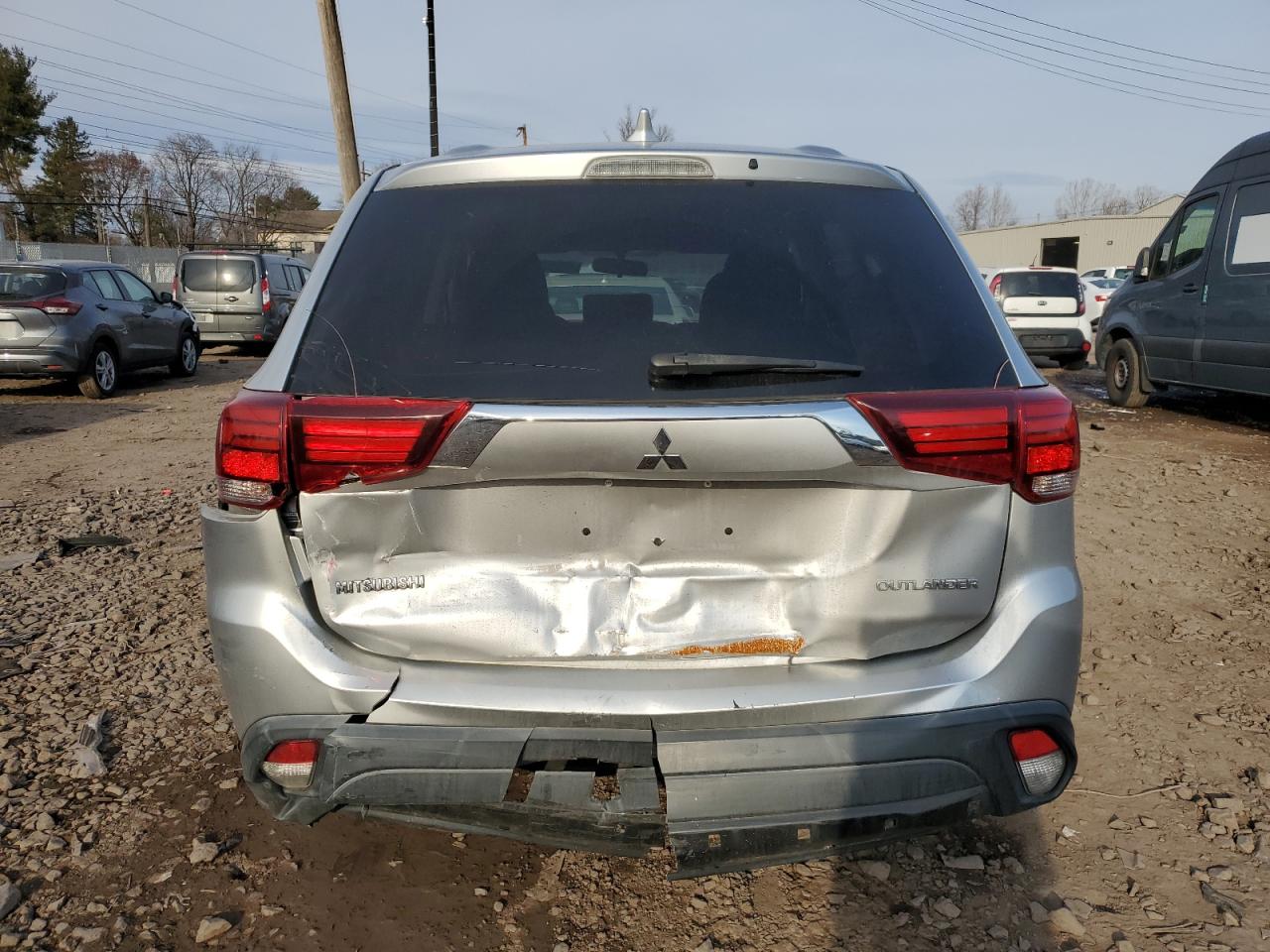 2018 Mitsubishi Outlander VIN JA4AD2A31JZ017510 Copart auction photo, front end / rear end damage thumbnail 6