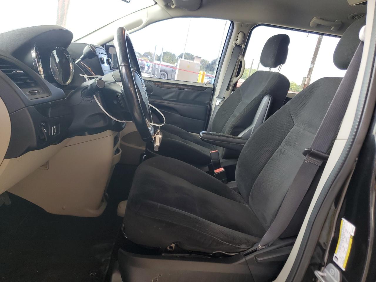 2016 Dodge Caravan VIN 2C4RDGBG7GR194895 Copart auction photo, minor dent/scratches damage thumbnail 7