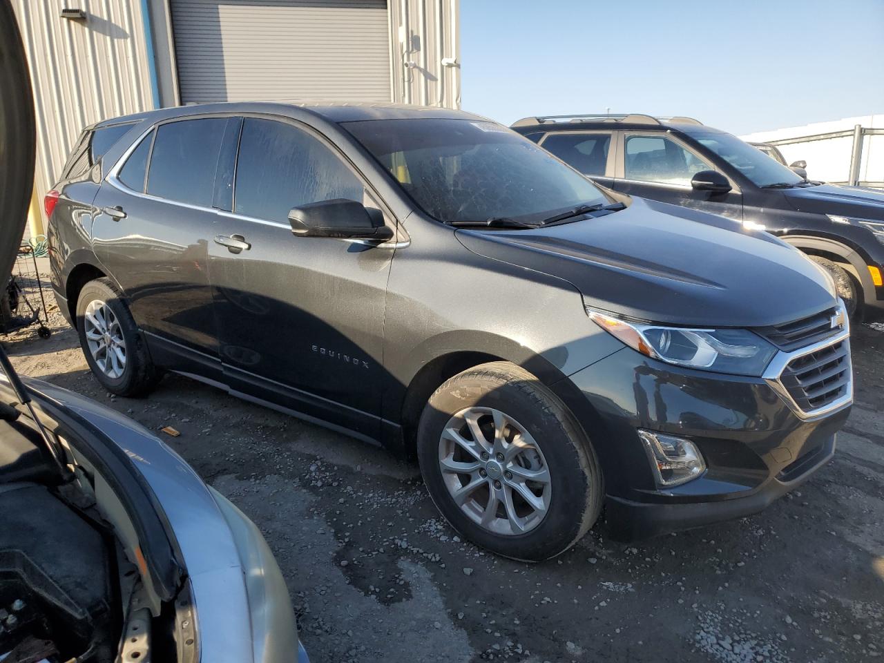 2020 Chevrolet Equinox VIN 2GNAXKEV2L6157595 Copart auction photo, water/flood damage thumbnail 4
