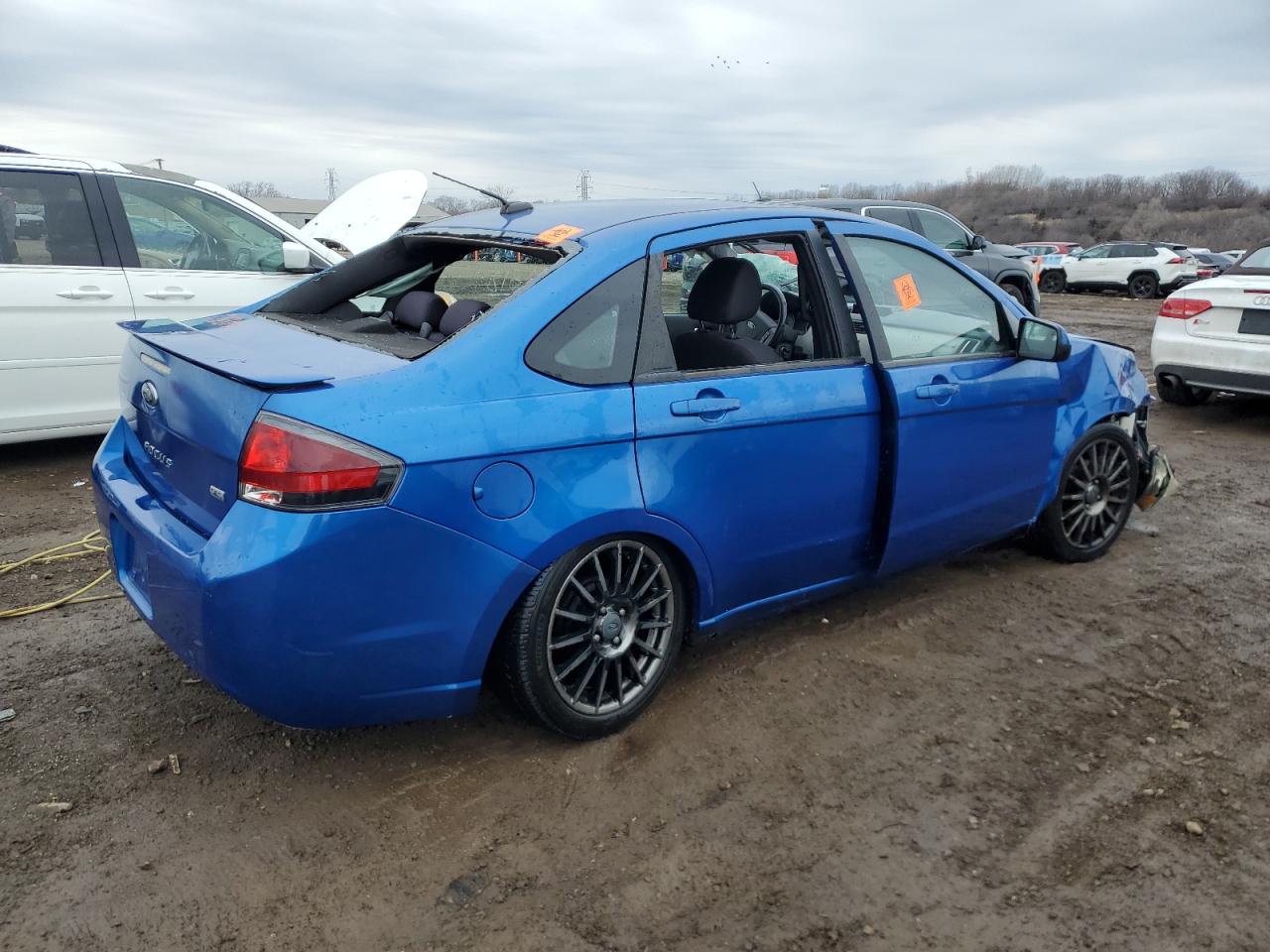 2011 Ford Focus VIN 1FAHP3GN9BW130818 Copart auction photo, all over / side damage thumbnail 3